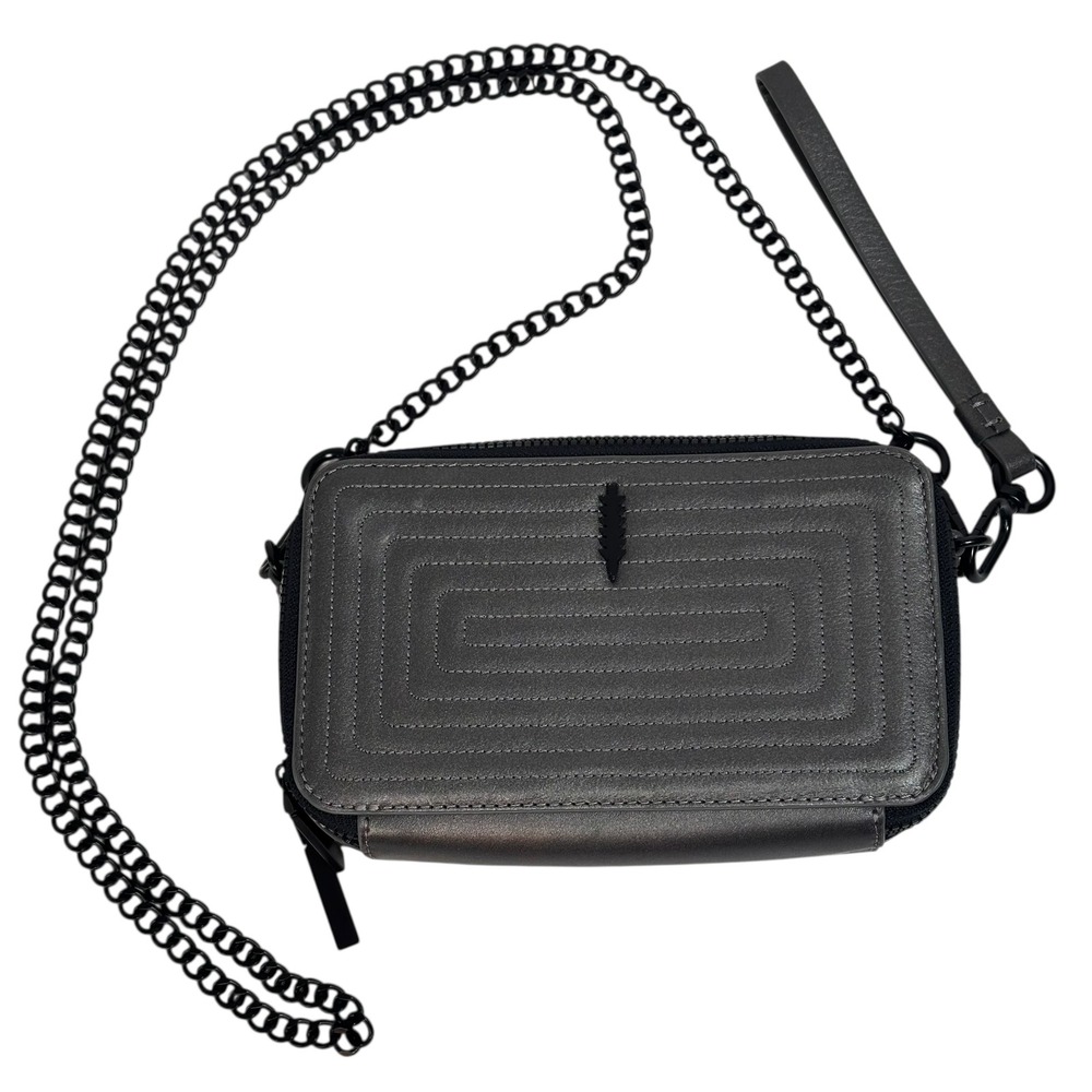 NWOT Thacker Womens Wallet on Black Chain Crossbody Leather Quilted‎ Gray Zip